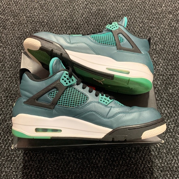 Air Jordan 4 Retro 30th Teal/Black Sneakers 12US - Picture 3 of 9